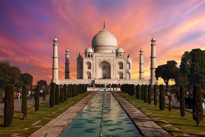 Day trip Taj Mahal & Agra fort from Delhi by car - What Makes This Tour Stand Out?