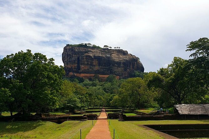 Day Trips from Kandy to Sigiriya with Village Experiences - Village Life at Anura: More Than Just Sightseeing