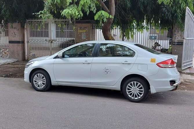 Delhi Airport to New Delhi Hotel Private Transfer - Who is this service best suited for?