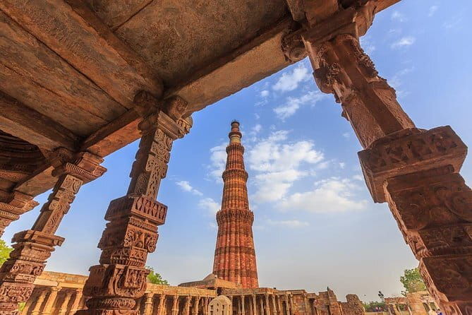Delhi: Old and New Delhi Private Guided Day Tour - In-Depth Look at Major Stops