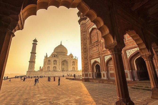 Delhi to Agra Taj Mahal Private Day Trip by Superfast Train - Who Should Consider This Tour?