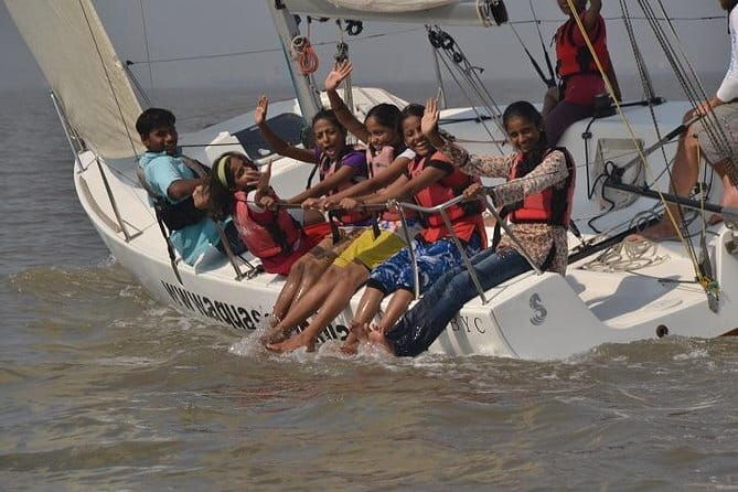 Discover Sailing at Iconic Gateway- Mumbai - Detailed Breakdown of the Itinerary