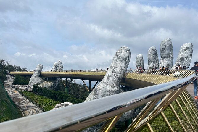 Early tour/ transfer from Hoi An/Da Nang to Golden bridge - What the Private Transfer Offers