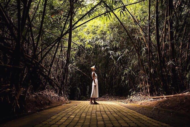 Eastern Bali and Besakih Temple Tour - Penglipuran Village: Stepping into a Living Tradition