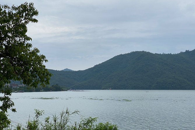 Easy Short Hiking along the Beautiful Fewa Lake - Why This Tour Works Well
