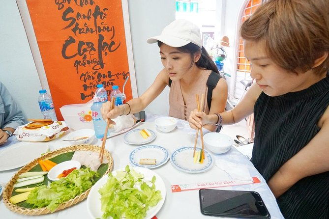 Evening Walking Food Tour, folk game and lantern boat - Final Thoughts: Who Should Book This?