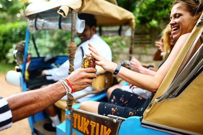 Exclusive : Colombo Sunset City Safari by TukTuk - Who Should Consider This Tour