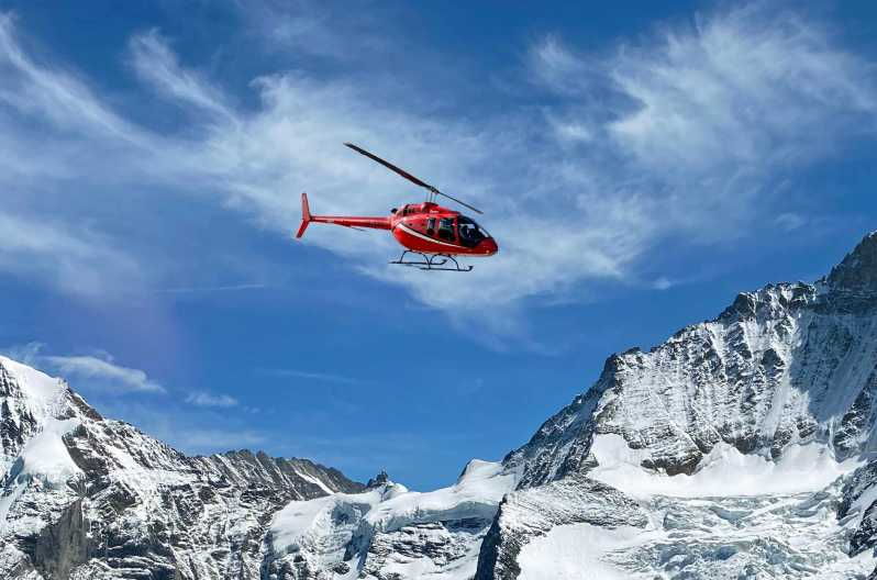 Exclusive helicopter-tour for 4 people to the Swiss Alps - Who is this tour best suited for?