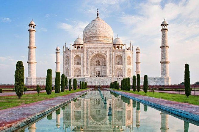 Experience a memorable journey to Agra in a Private Day Tour - The Itinerary: A Deep Dive into Agra’s Highlights