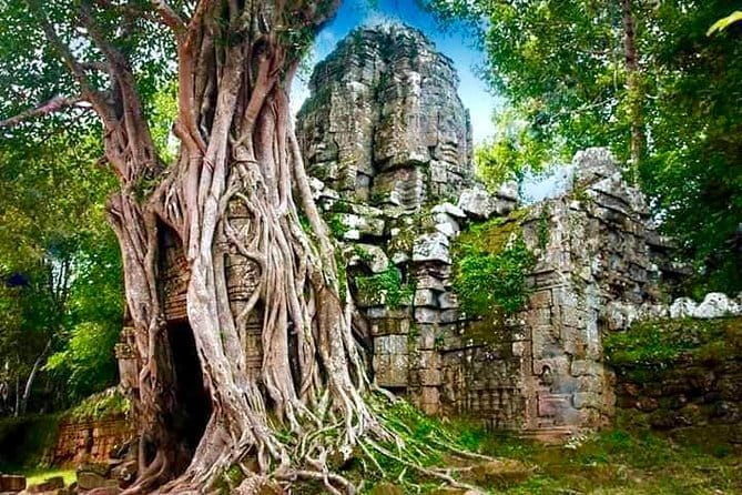 Explore Angkor Wat Sunrise Small Tour Private VIP Car - Exploring Angkor Wat: A Marvel at Dawn