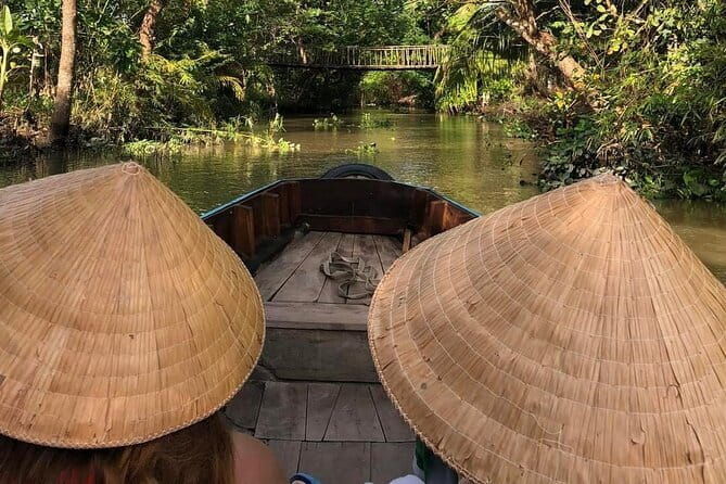 Explore Floating Market with Local People - What We Love About This Tour