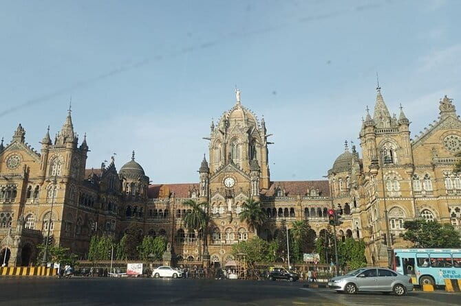 Explore Mumbai Iconic Landmarks and Hidden Gems - A Deep Dive into the Itinerary: What You’ll See and Experience