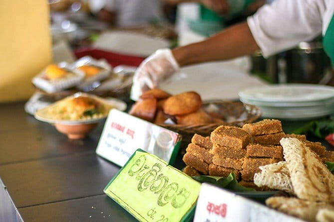 Explore Nuwara Eliya - Waterfall & Tea Factory Tour - The Value Proposition