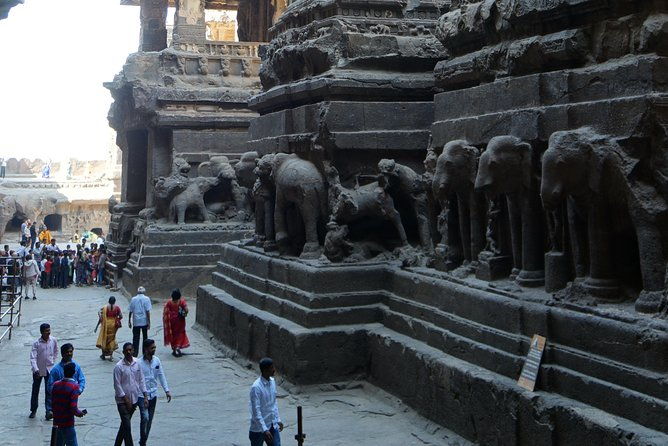 Explore UNESCO Ellora-Ajanta caves-two days guided tour with other attraction - Who Should Consider This Tour?