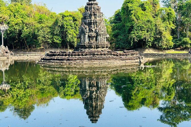 Exploring the Mystical Temples of Banteay Srei and Beng Mealea - What Makes This Tour Stand Out?