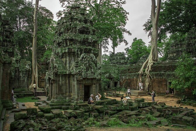 (Free eSim)Classic Angkor Wat Full Day with Sunrise Private Tour - What’s Included and What’s Not?