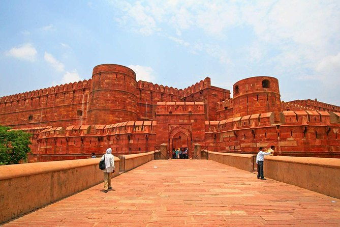 From Dehil Private Taj Mahal & Fort Day Trip With 5* Lunch - Authentic Experiences According to Reviewers