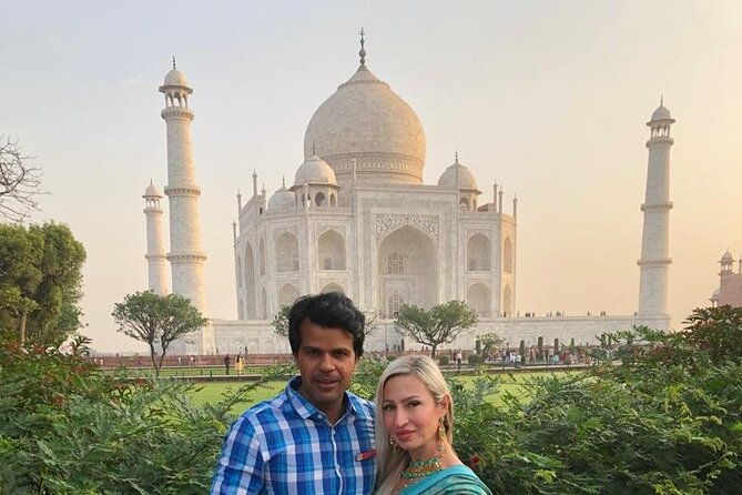 From Delhi: Full Day TajMahal & Agra Fort with 5 Star Lunch - Authentic Experiences and Practical Details