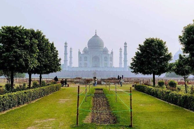 From Goa - Overnight Taj Mahal Agra Private Tour by Return Flights - Authenticity and Value