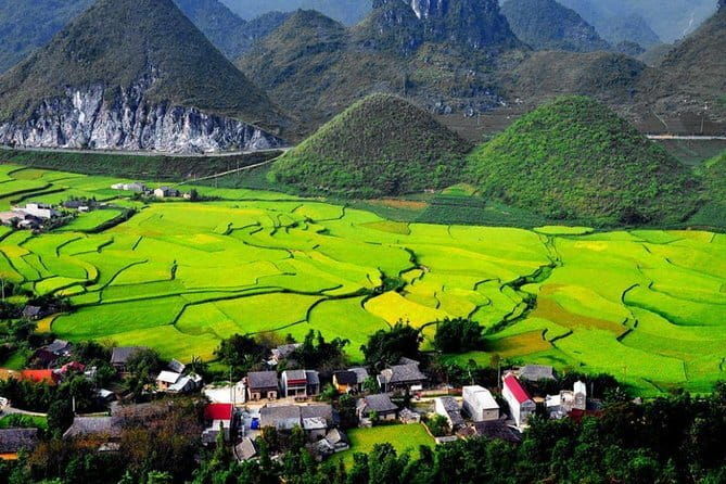 From Hanoi: Ha Giang Loop Tour 3 Nights 2 Days with Motorbike/Car - Overview of the Ha Giang Loop Tour