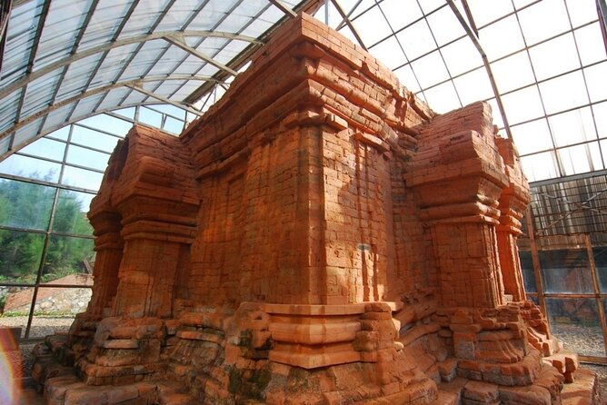 From Hue: sightseeing transfer to Hoi An with An Bang Cemetery - Authentic Experiences