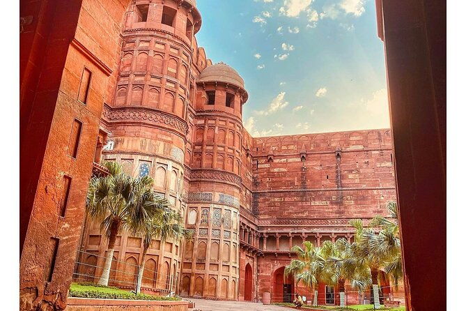 From New Delhi - Taj Mahal And Bay Taj Private Tour By Car - What Makes This Tour Stand Out?