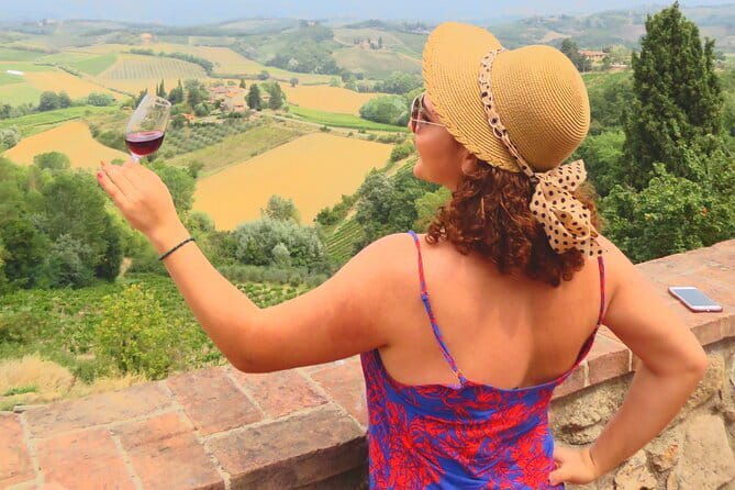 From Rome: Day Trip to Tuscany & Siena with lunch & Wine Tasting - Monteriggioni: Medieval Marvel in Just 40 Minutes