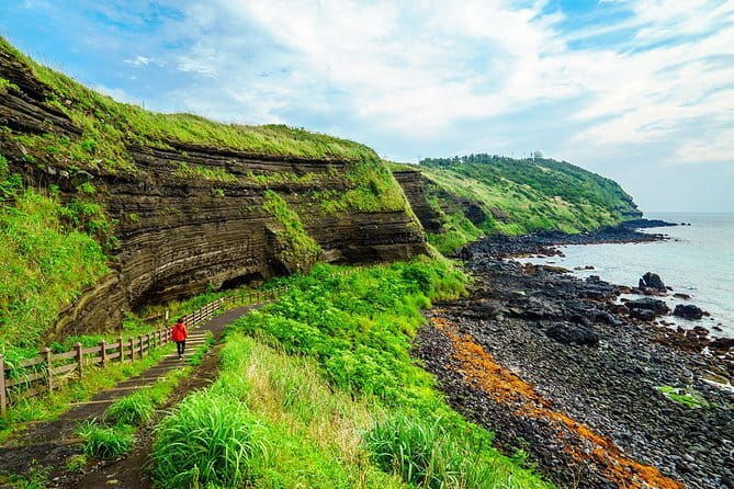 Full Day Customizable Jeju Private Tour with licensed tour guide - Detailed Itinerary Breakdown