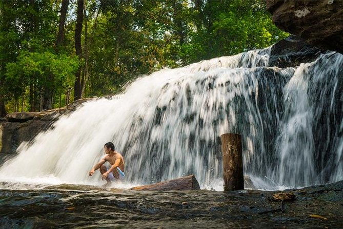 Full-Day Kulen Waterfall & 1000 Lingas Join-in Tour - Exploring Phnom Kulen: A Journey into Cambodia’s Sacred Mountain