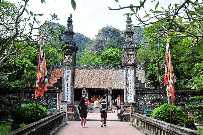 Full-day Pilgrimage To The Perfume Pagoda - Authentic Experiences and Hidden Gems