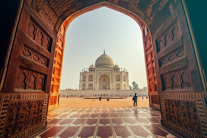 Full Day Private Tour to Taj Mahal and Agra Fort from Delhi - Visiting Agra Fort: A Fortress of Power and Intrigue