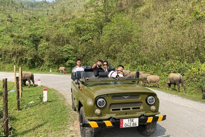 Full Day Sapa Jeep Open Air Jeep Off The Beaten Track - Logistics and Practical Tips