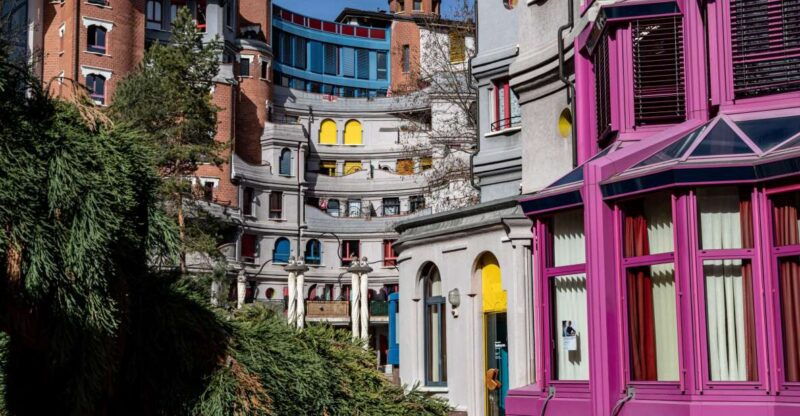 Geneva: Insta-Perfect Walk with a Local - How the Tour Unfolds