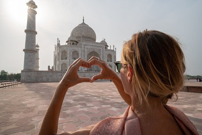 Golden Triangle Tour to Delhi Agra and Jaipur of 3 Days - Day 2: The Iconic Taj Mahal and Historic Agra