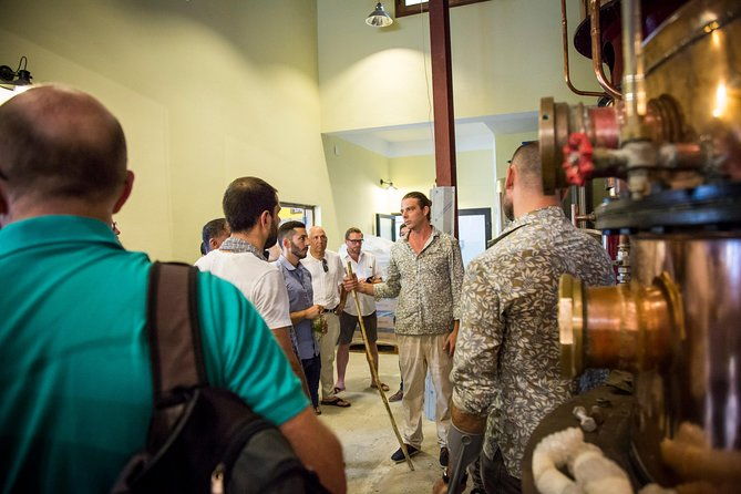 Guided tour of Sampan distillery // Agricultural Rum Medalist - FAQ