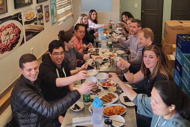 Gwangjang market Netflix Food Walking Tour with Insadong - Why It’s a Great Choice for Different Travelers