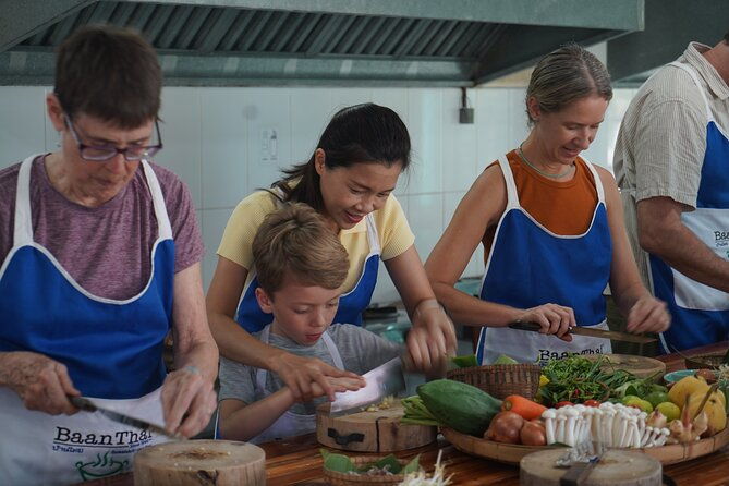 Half Day Guided Thai Cooking Class in Chiang Mai - Authentic Insights from Reviews
