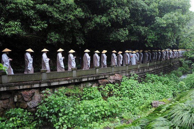 Half-Day Hangzhou Tianzhu Buddhist Mountain Hiking Tour with Green Tea Village - Potential Drawbacks or Considerations