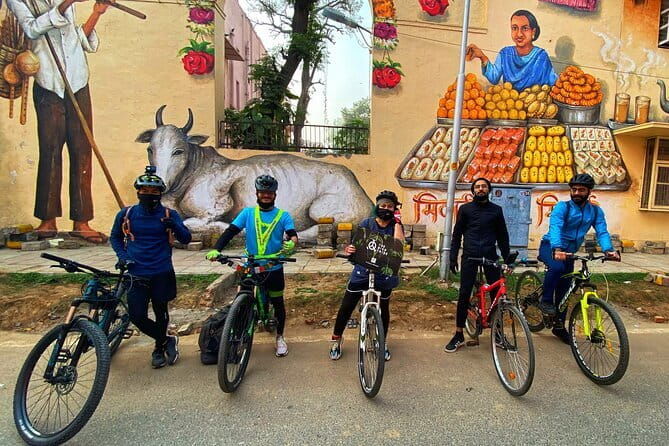 Half-Day Premium Delhi Heritage Cycling Tour - An Illustrious Tryst with time - Breaking Down the Itinerary
