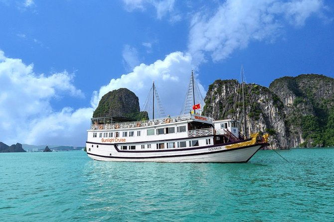 Halong bay deluxe cruise 2 days/ 1 nights: full meals, Kayaking & Swimming - Exploring Halong Bay Deluxe Cruise in Detail