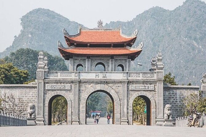 Hanoi Epic tour 4D3N Hanoi - Ninh Binh - Halong Bay - Considerations and Possible Drawbacks