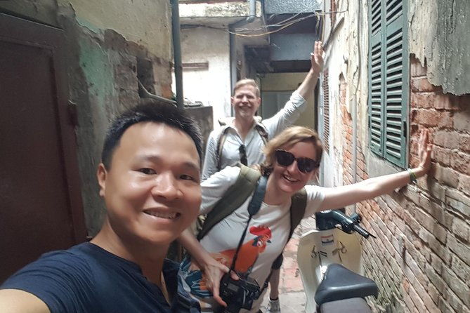 Hanoi Street Food Tour with local delicacies - Why This Tour Offers Great Value