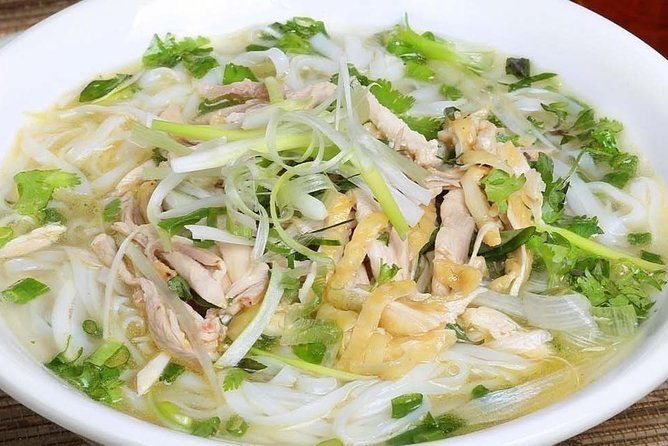 Hanoi Street Food Tour with Train Street Visit - What Makes This Tour Stand Out
