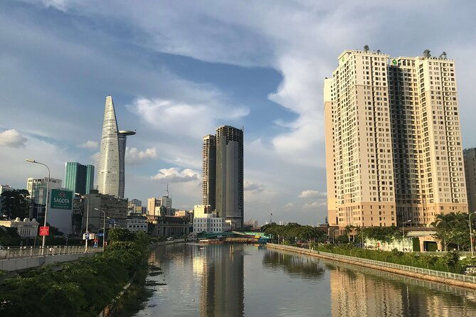 HCM city Chinatown Landscape, Beliefs & ghost tour by scooter - The Experience in Practice
