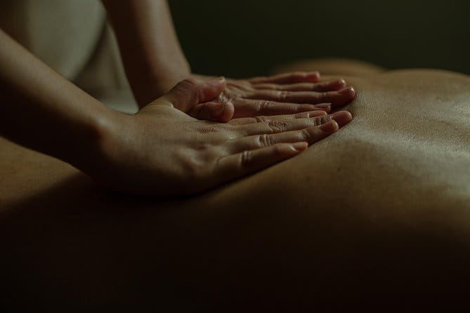 Head, Back and Shoulder Massage in Phnom Penh - Why Choose the Head, Back, and Shoulder Massage?