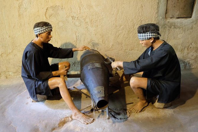 Ho Chi Minh: Best Seller of Cu Chi Tunnel & Mekong Delta Cruise - What Makes This Tour Stand Out
