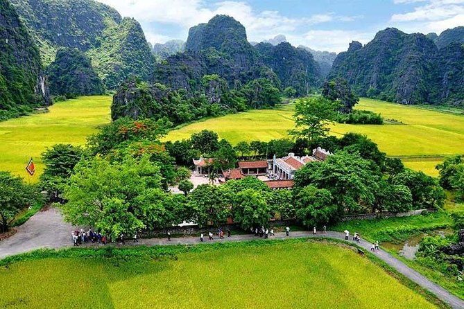 Hoa Lu Tamcoc 1 day trip - Transportation and Logistics
