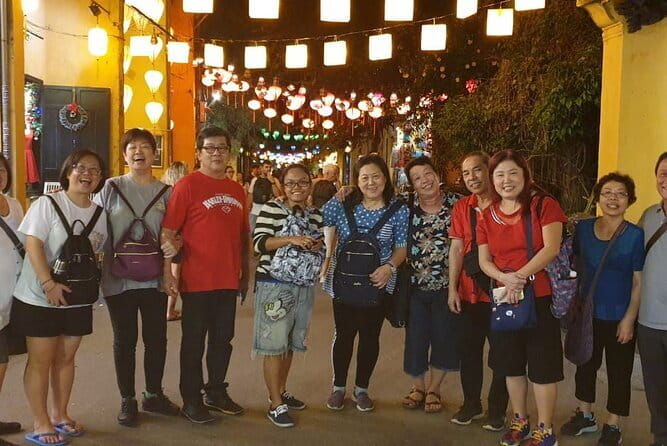 Hoi An Walking Tour, Sampan Boat Trip , Foodie Tour by Night - The Itinerary in Detail