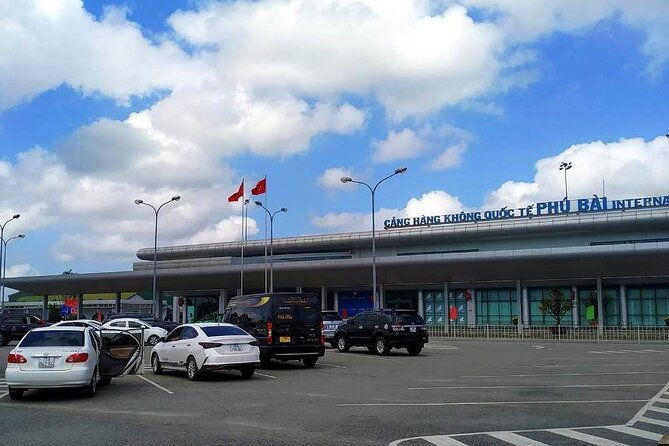 Hue Airport Transfer- Hue Airport to Hue city - Arrival at Phú Bài International Airport