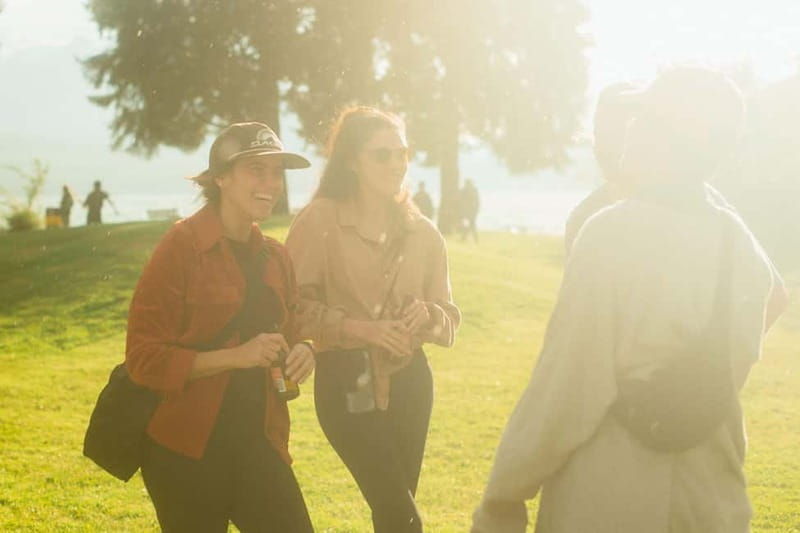 Interlaken: Lake Thun Sunset Social Bike Tour with Sundowner - Meeting Point and Duration
